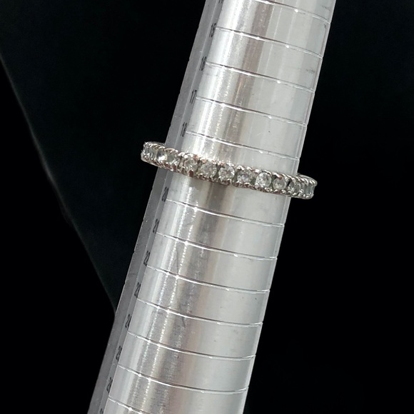 VINTAGE ETERNITY BAND WITH ROUND 2MM CLEAR STONES IN SILVER TONE - Picture 2 of 12